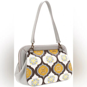 Petunia Pickle Bottom Marmalade Fondant Cake Cameo Clutch Purse Bag Women's Gray